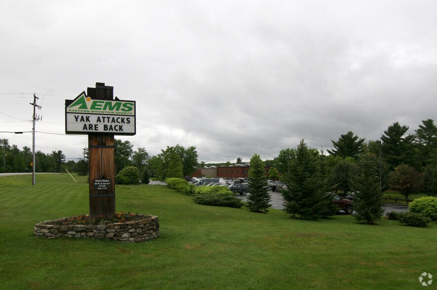 1 Vose Farm Rd, Peterborough, NH à louer - Photo du bâtiment - Image 2 de 4