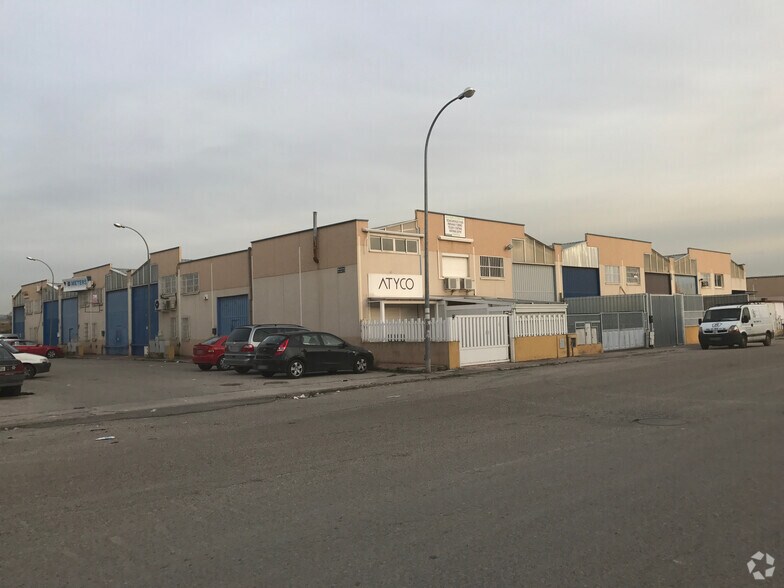 Industrial in Velilla de San Antonio, Madrid for lease - Building Photo - Image 3 of 5