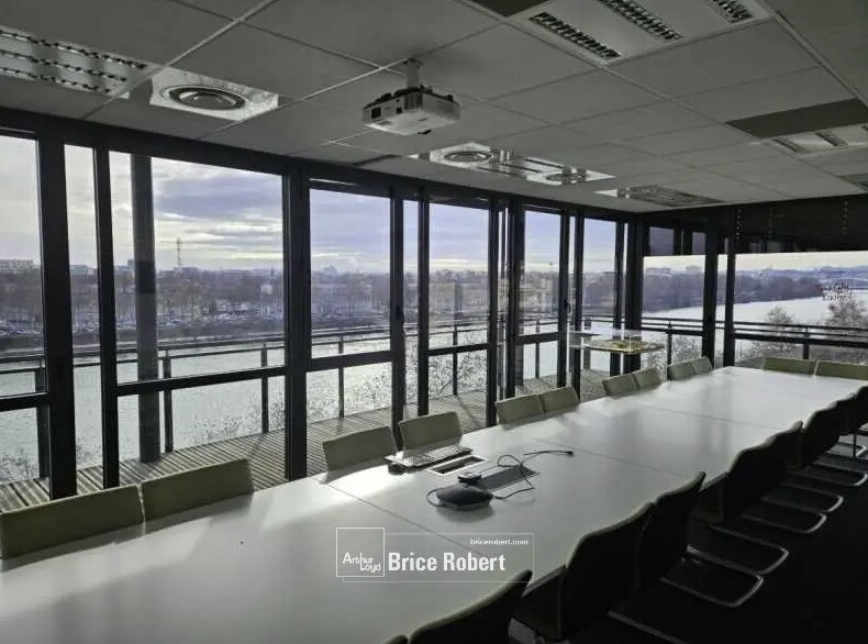 19 Quai Perrache, Lyon à vendre - Photo intérieure - Image 3 de 10