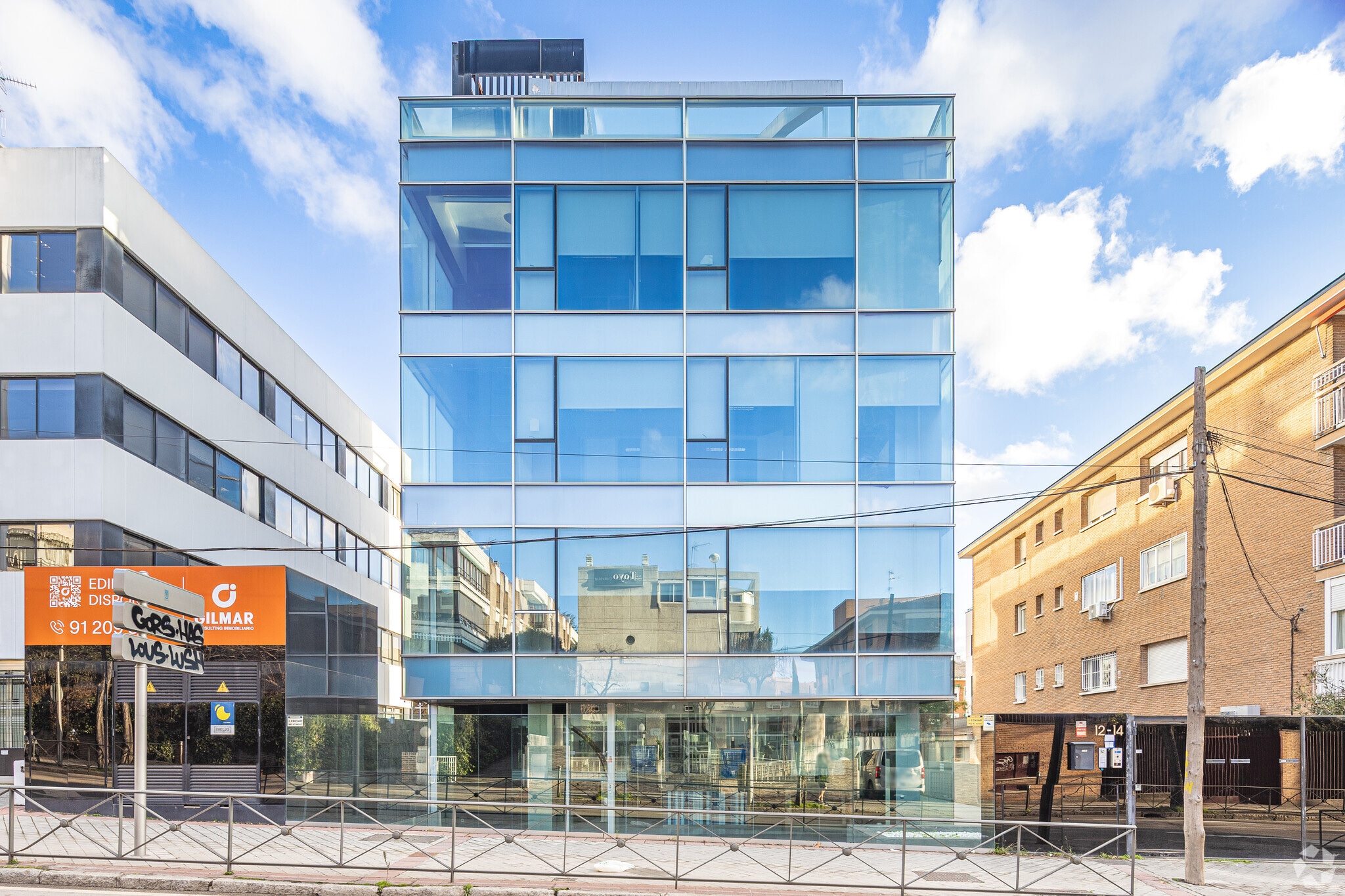 Calle de Emilio Vargas, 12-14, Madrid, Madrid for lease Primary Photo- Image 1 of 4