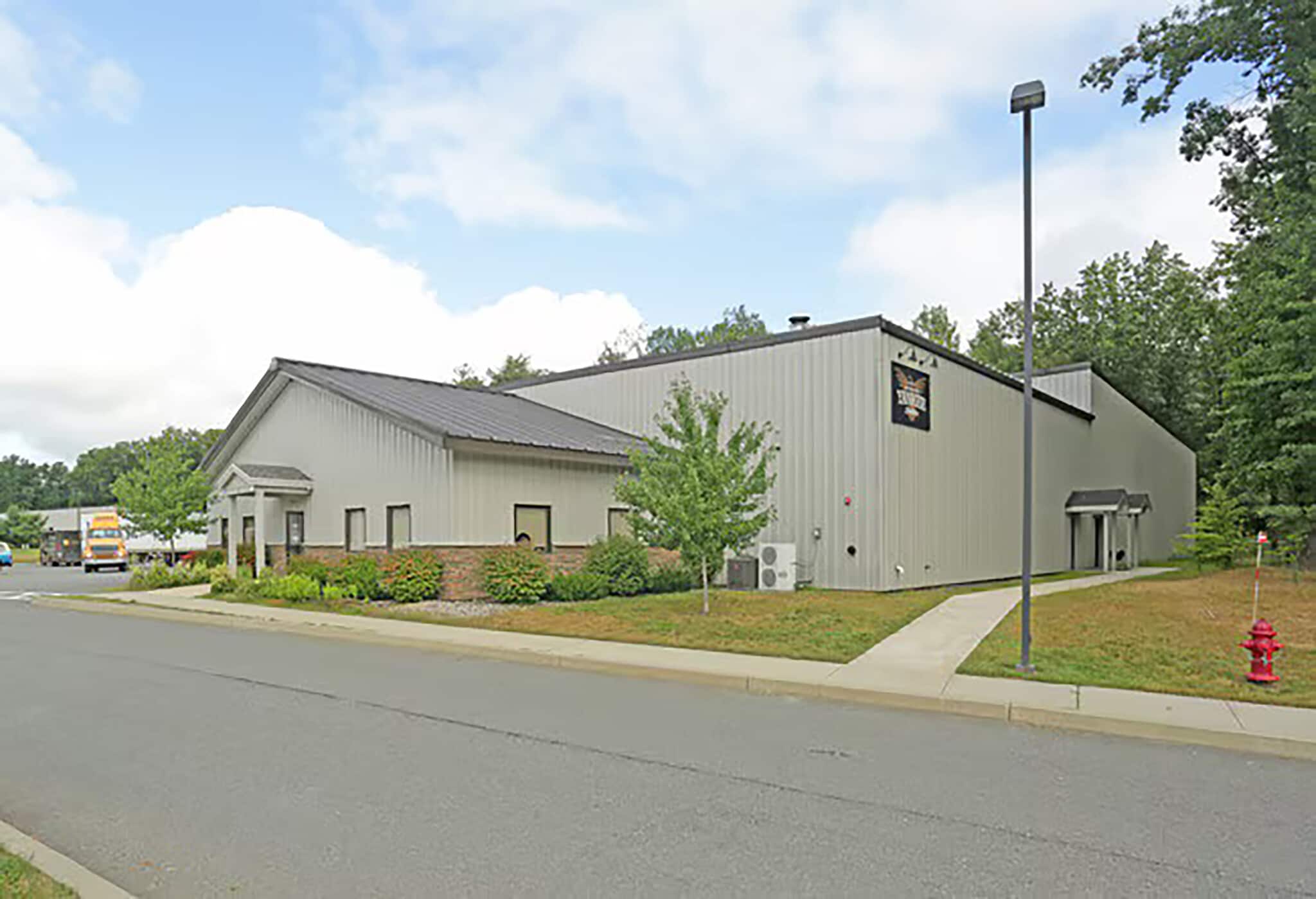 5 Fairchild Sq, Clifton Park, NY for lease Building Photo- Image 1 of 3
