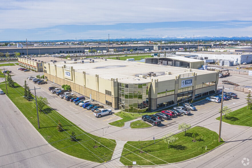4949 51 St SE, Calgary, AB for lease - Aerial - Image 3 of 3