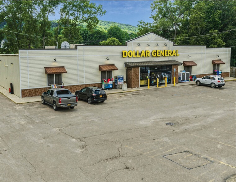 135 E Main St, Angelica, NY for sale - Building Photo - Image 2 of 9