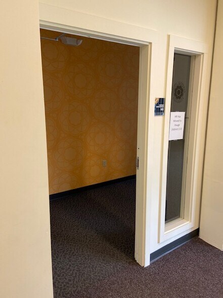 323 Garfield St S, Parkland, WA à louer - Photo intérieure - Image 3 de 28