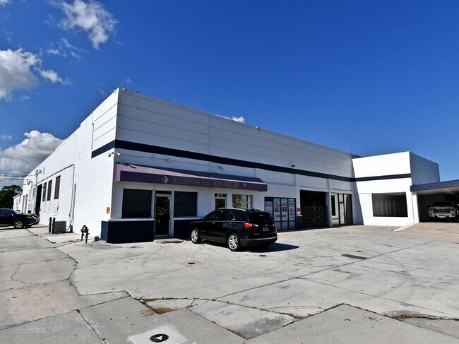 More details for 621 S US Highway 1, Fort Pierce, FL - Industrial for Sale