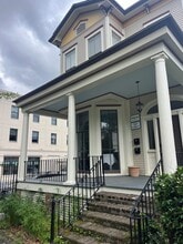 11 W Park Ave, Savannah, GA for lease Interior Photo- Image 1 of 1