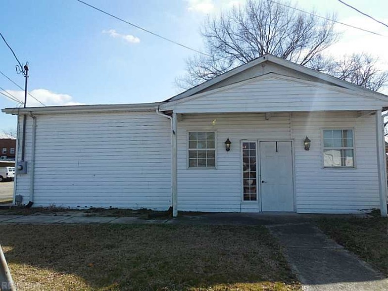 18142 N Railroad Ave, Boykins, VA for sale - Primary Photo - Image 1 of 1