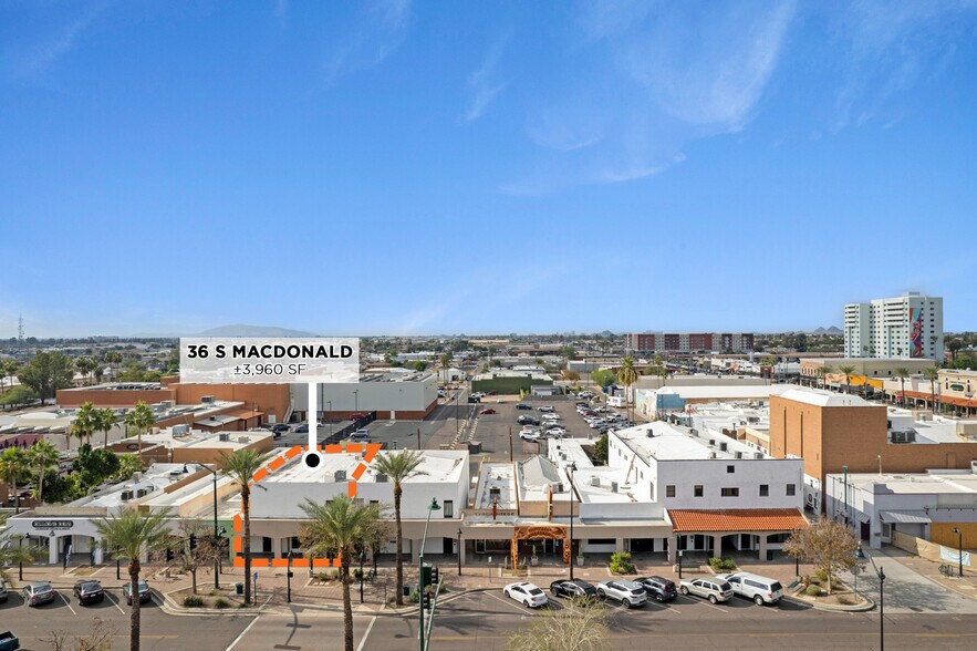 36 S Macdonald, Mesa, AZ à vendre - Photo du bâtiment - Image 2 de 2