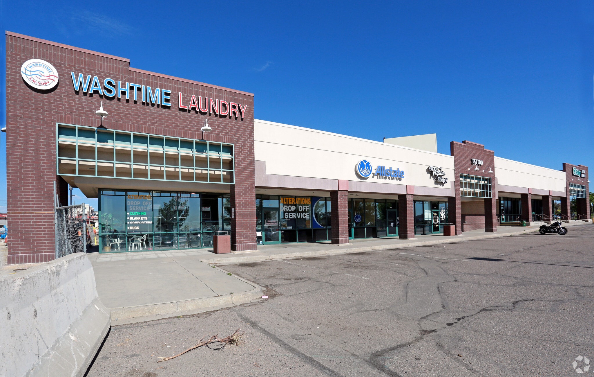 3840 E 104th Ave, Thornton, CO for lease Primary Photo- Image 1 of 5