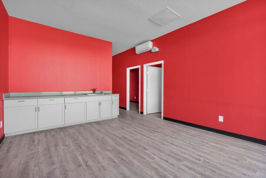 16277 North Fwy, Houston, TX à vendre - Photo intérieure - Image 2 de 9