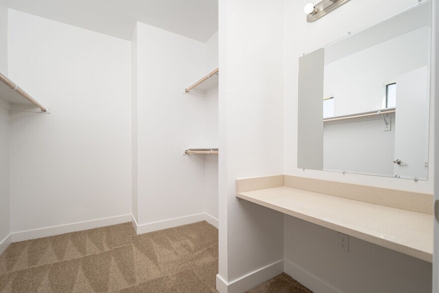 8246 N 61st Ave, Glendale, AZ à vendre - Photo intérieure - Image 3 de 26