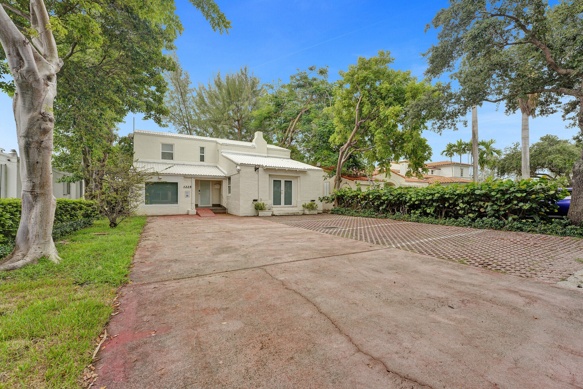 1225 Alton Rd, Miami Beach, FL à louer Photo intérieure- Image 1 de 23