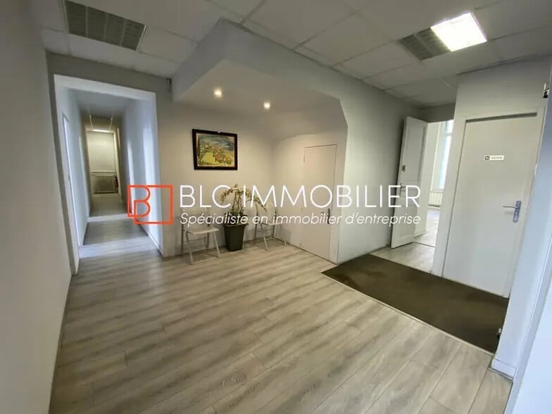 Bureau dans Marseille à vendre - Photo intérieure - Image 1 de 12