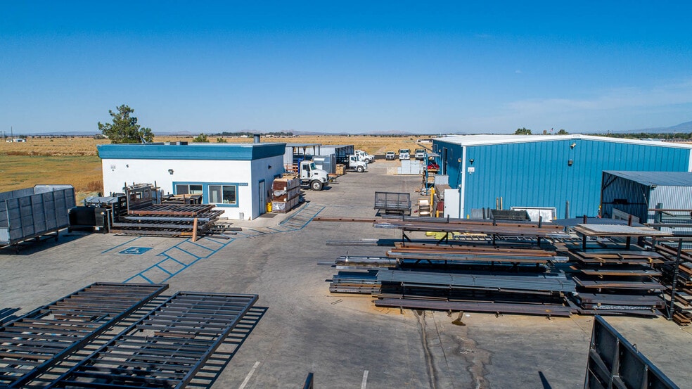 39006 20th St E, Palmdale, CA for lease - Building Photo - Image 3 of 37