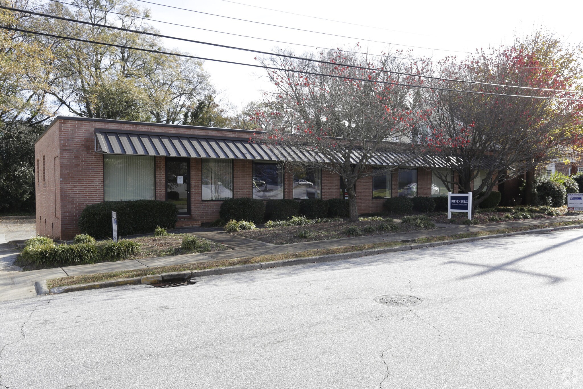 153-157 Hall St, Spartanburg, SC for lease Primary Photo- Image 1 of 5