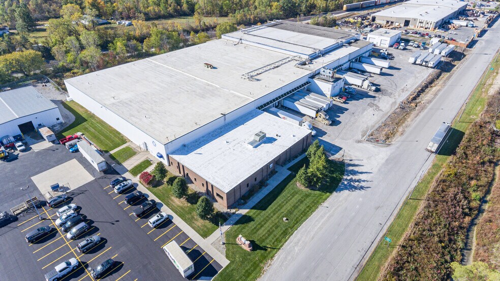 7235 Vicksburg Pike, Fort Wayne, IN à louer - Aérien - Image 3 de 6