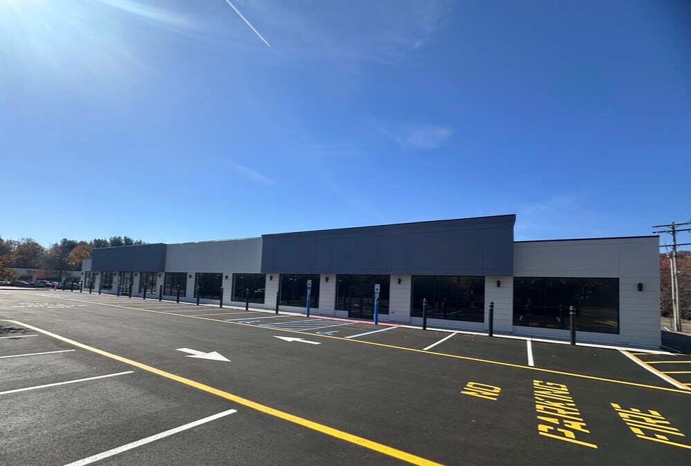 455 Us Highway 9, Englishtown, NJ for lease Building Photo- Image 1 of 4
