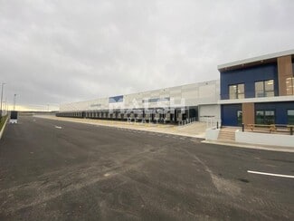 Plus de détails pour Rue Saint Exupéry, Colombier-Saugnieu - Industriel à louer