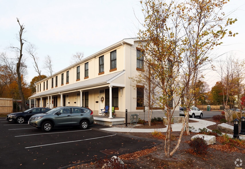 56-58 North Ave, Natick, MA à vendre - Photo du bâtiment - Image 3 de 4