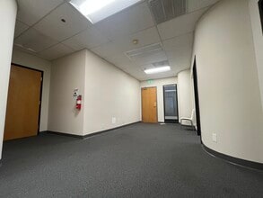 39654-39678 Mission Blvd, Fremont, CA for lease Interior Photo- Image 2 of 7