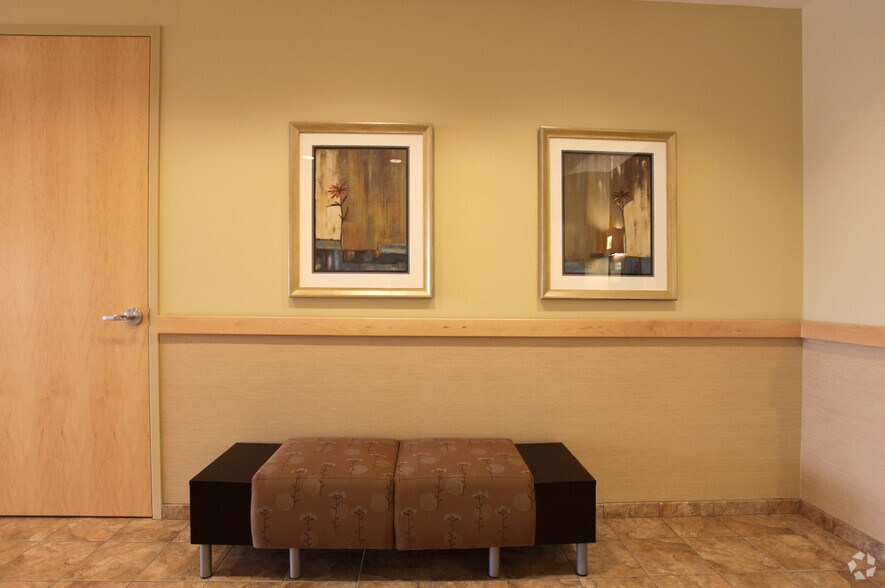 329 Remington Blvd, Bolingbrook, IL à louer - Hall d’entrée - Image 3 de 26