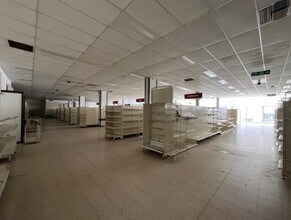 59-71 Holton Rd, Barry for sale Interior Photo- Image 1 of 3