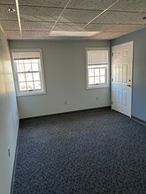 4 S Main St, Ipswich, MA for lease Interior Photo- Image 2 of 6