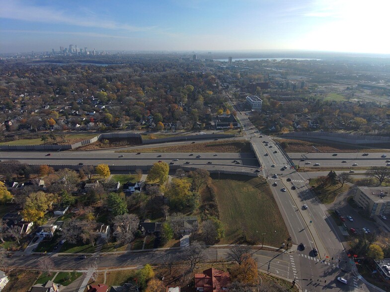 5430 Minnetonka Boulevard, Minneapolis, MN for sale - Building Photo - Image 3 of 3