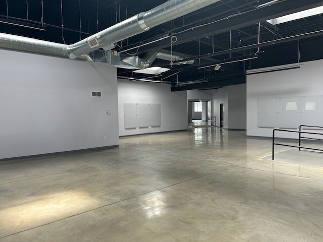 22 Kent St, Somerville, MA à louer - Photo intérieure - Image 2 de 11