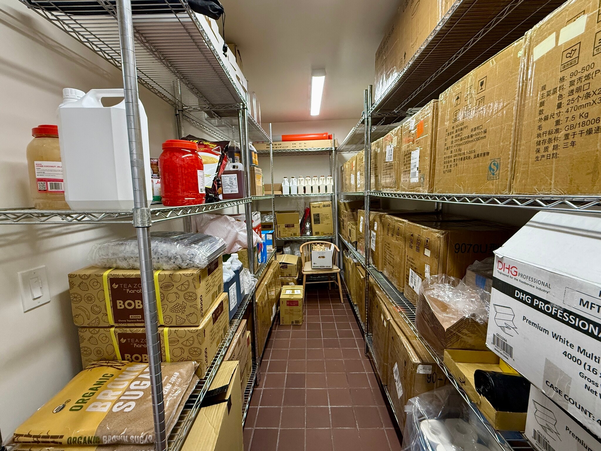 320-326 N Azusa Ave, West Covina, CA for lease Interior Photo- Image 1 of 21