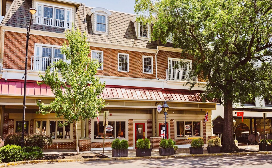 148 Kings Hwy W, Haddonfield, NJ à vendre - Photo du bâtiment - Image 1 de 4