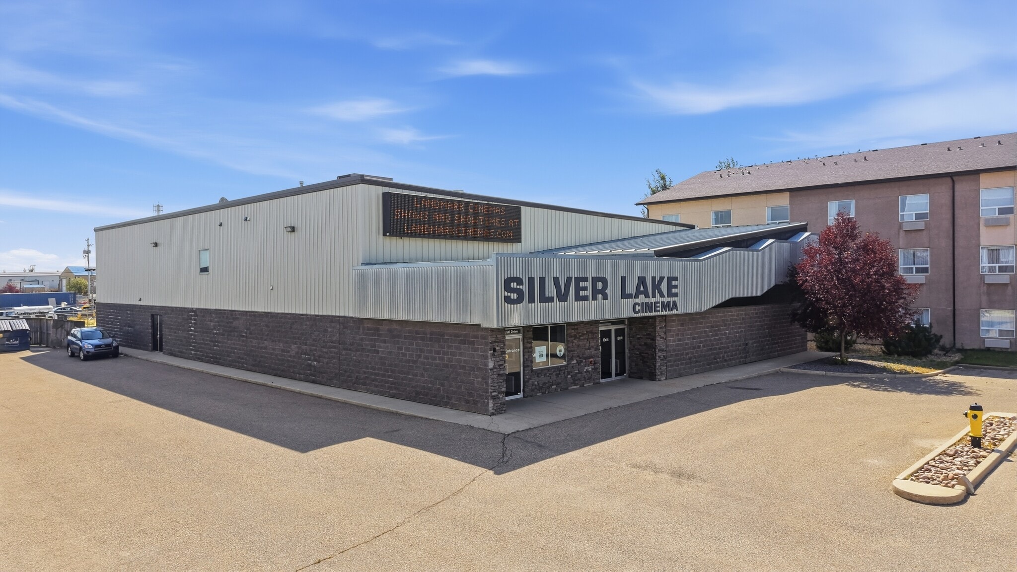9 Beju Industrial Dr, Sylvan Lake, AB for sale Primary Photo- Image 1 of 12