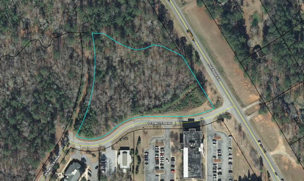 5484 Riverside Dr, Macon-Bibb, GA à vendre - Photo du bâtiment - Image 2 de 3