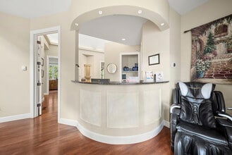 16 Old Riverhead Rd, Westhampton Beach, NY for lease Interior Photo- Image 2 of 11