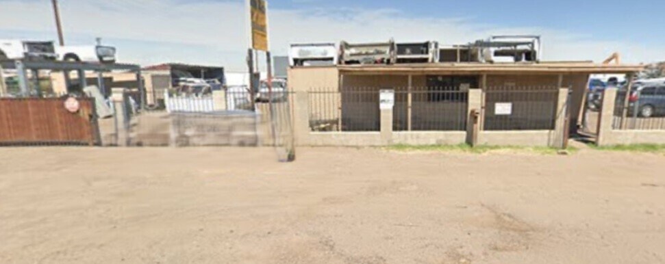 1658 W Broadway Rd, Phoenix, AZ à louer Photo du bâtiment- Image 1 de 3