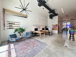 503 SW 2nd Ave, Fort Lauderdale, FL à louer Photo intérieure- Image 1 de 12