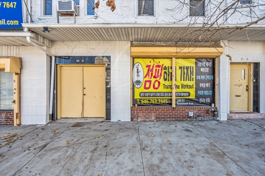 14951 Roosevelt Ave, Flushing, NY for sale - Building Photo - Image 2 of 31