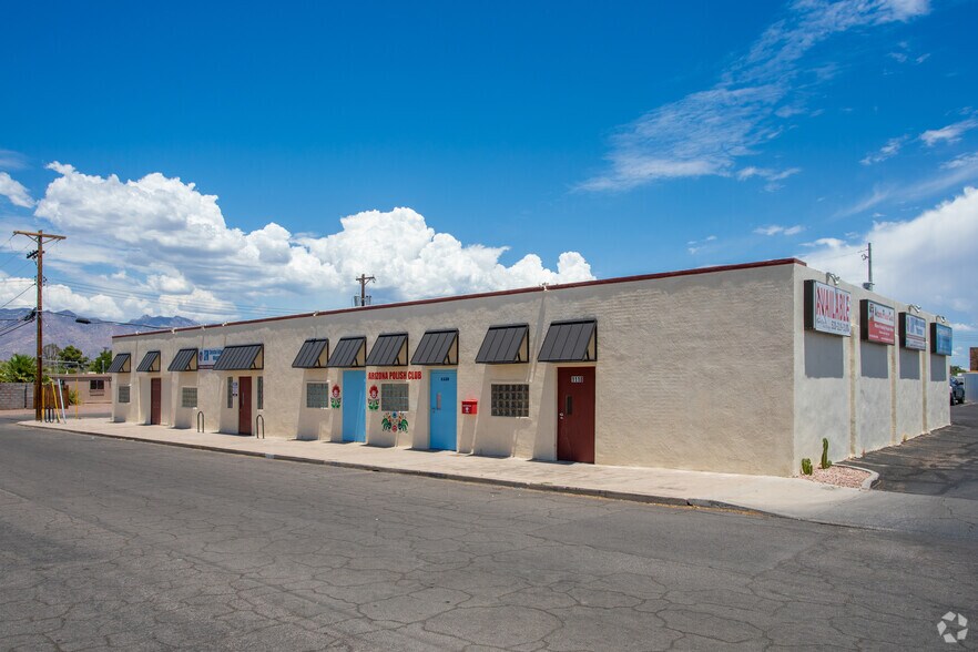 1118-1126 N Jones Blvd, Tucson, AZ à louer - Photo principale - Image 1 de 16