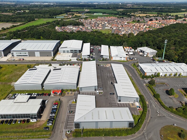 First Av, Finningley à louer - Photo du bâtiment - Image 3 de 9