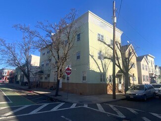 More details for 160 E Kinney St, Newark, NJ - Multifamily for Sale