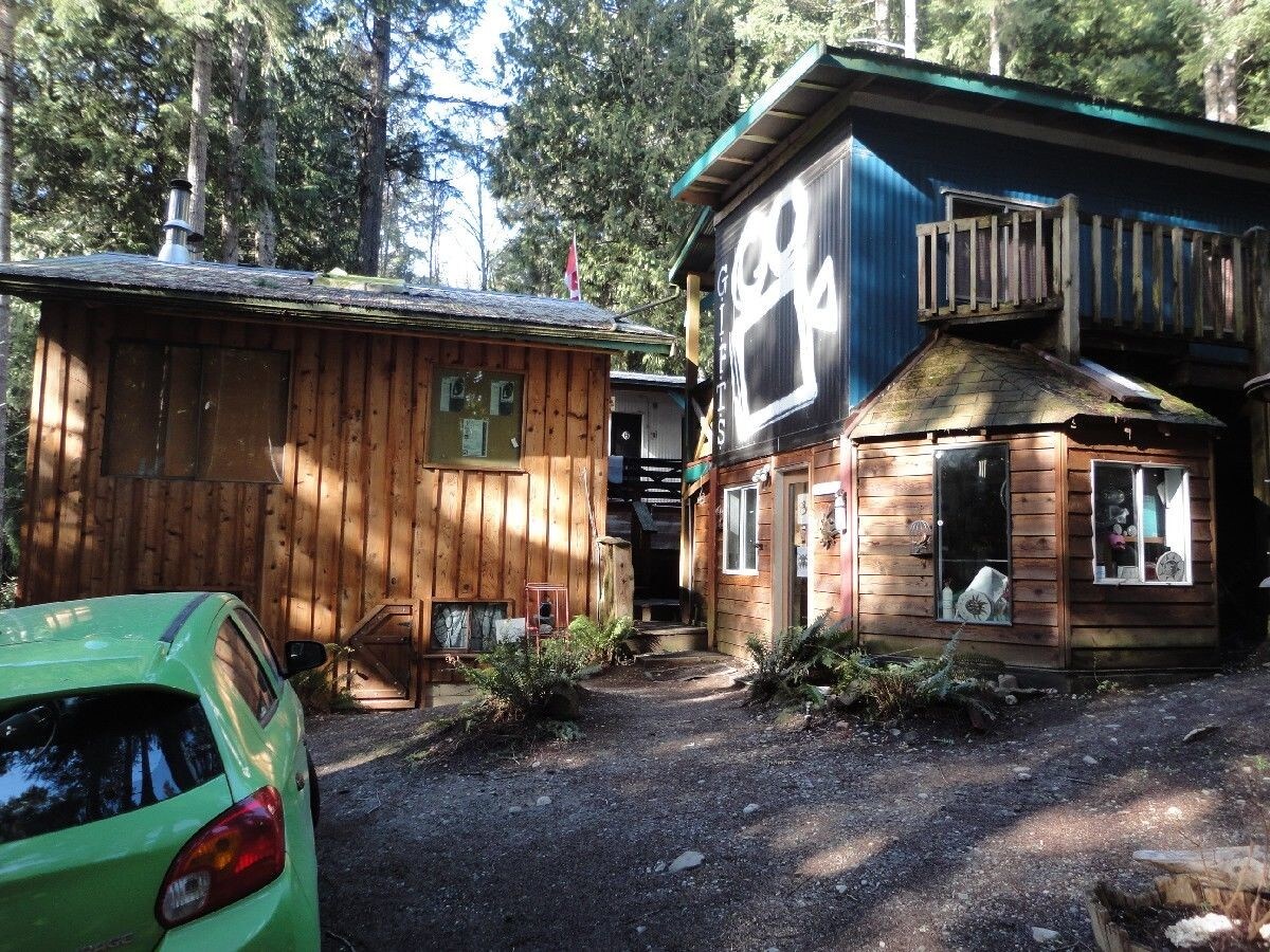 9960 Porlier Pass Rd, Galiano Island, BC for sale Primary Photo- Image 1 of 1