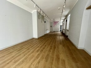 57 King St, Carmarthen for lease Interior Photo- Image 2 of 4