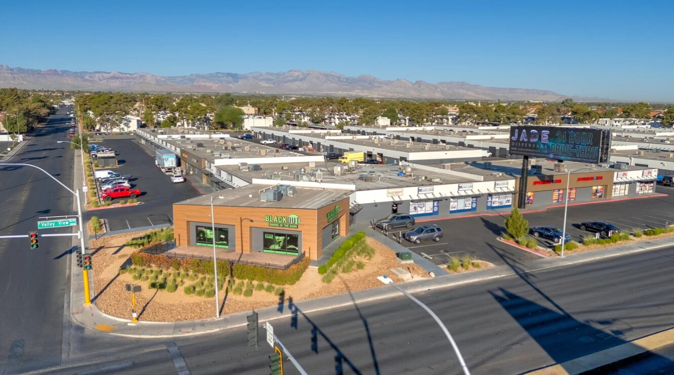 3871 S Valley View Blvd, Las Vegas, NV for lease Building Photo- Image 1 of 7