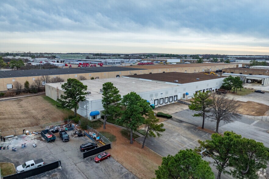 4140 BF Goodrich, Memphis, TN for lease - Aerial - Image 3 of 8