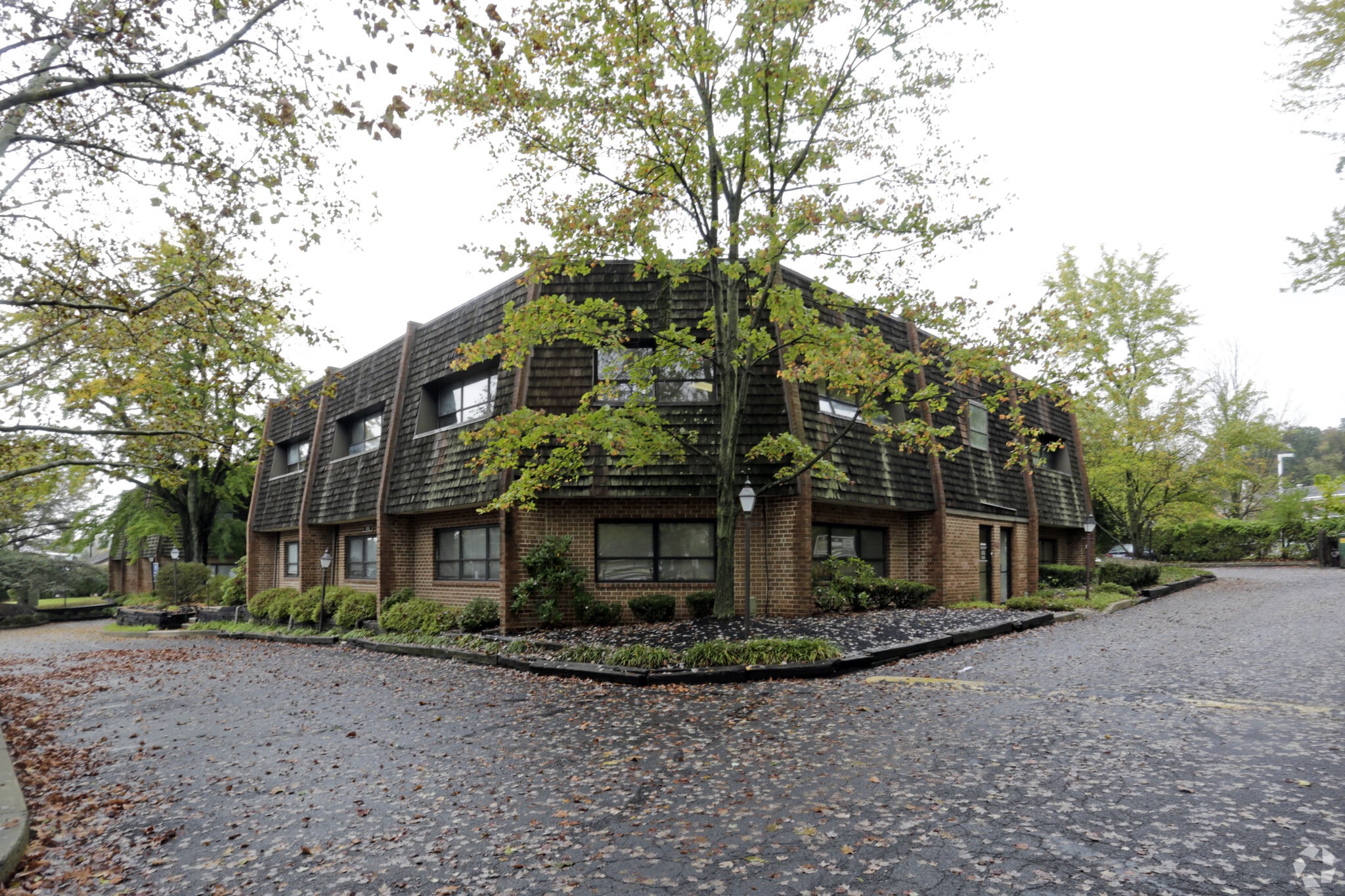 1018 Bethlehem Pike, Spring House, PA for lease Building Photo- Image 1 of 18