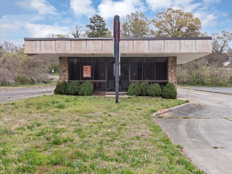 225 SE Branchview Dr, Concord, NC for sale - Building Photo - Image 2 of 20