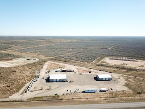 1399 FM 624, Cotulla, TX for lease Building Photo- Image 2 of 3