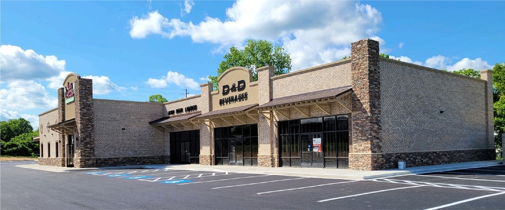 410 W Meighan Blvd, Gadsden, AL à louer - Photo du bâtiment - Image 1 de 10