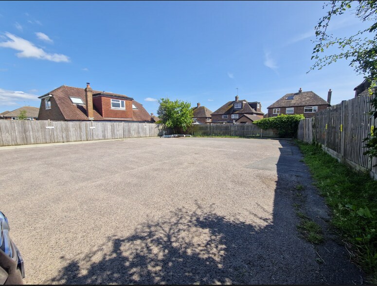 28 Hawks Town Crescent, Hailsham à vendre - Photo du bâtiment - Image 3 de 9