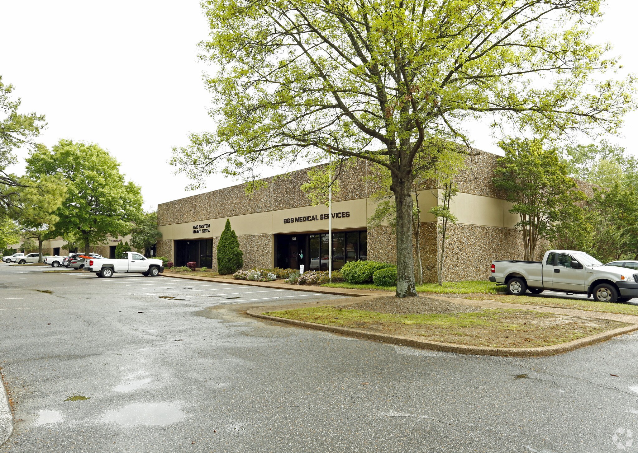 1835 Nonconnah Blvd, Memphis, TN for lease Primary Photo- Image 1 of 12
